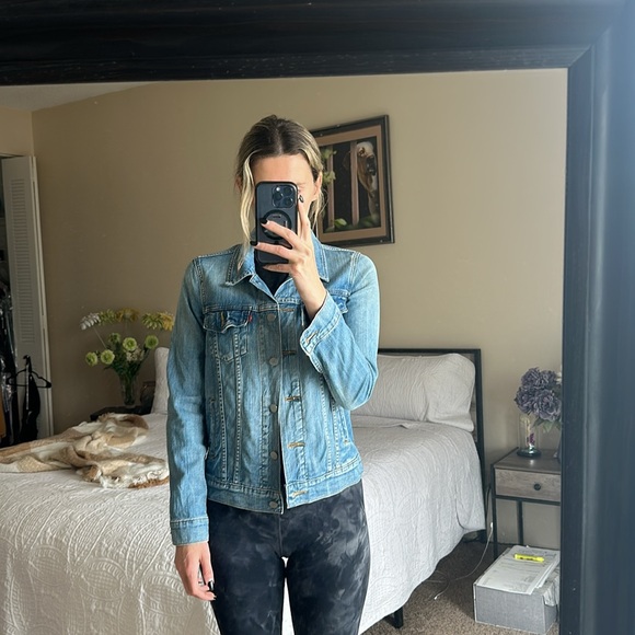Denim jacket - Picture 3 of 3